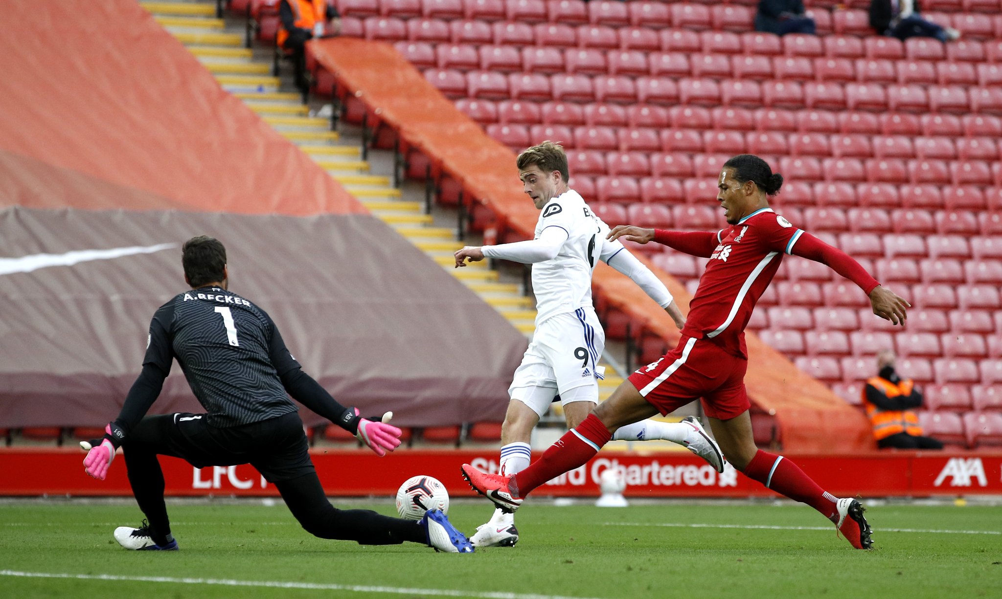 行打上了问 行打上了问